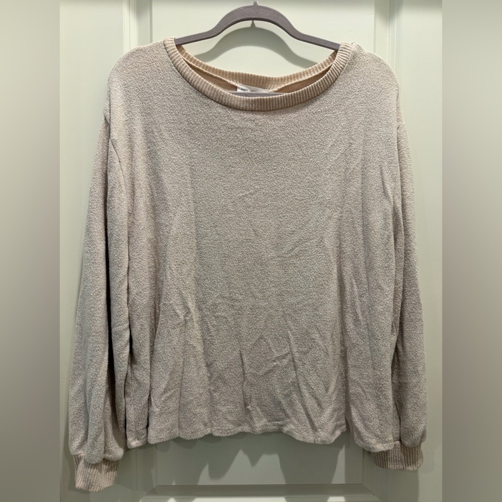 Pink Lily Light Beige Crewneck Pullover Sweatshirt